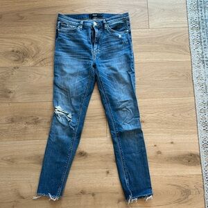 Hudson jeans size 28; Barbara super skinny